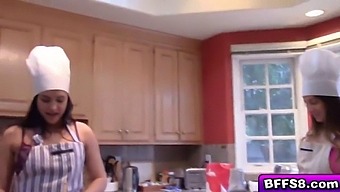 Three Girls Share A Large Penis On Valentine'S Day