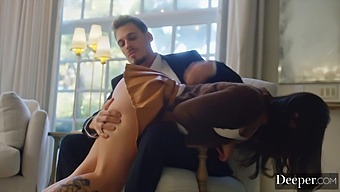 Brunette Beauty Gets Her Pussy Licked And Fingered In A Hot Video